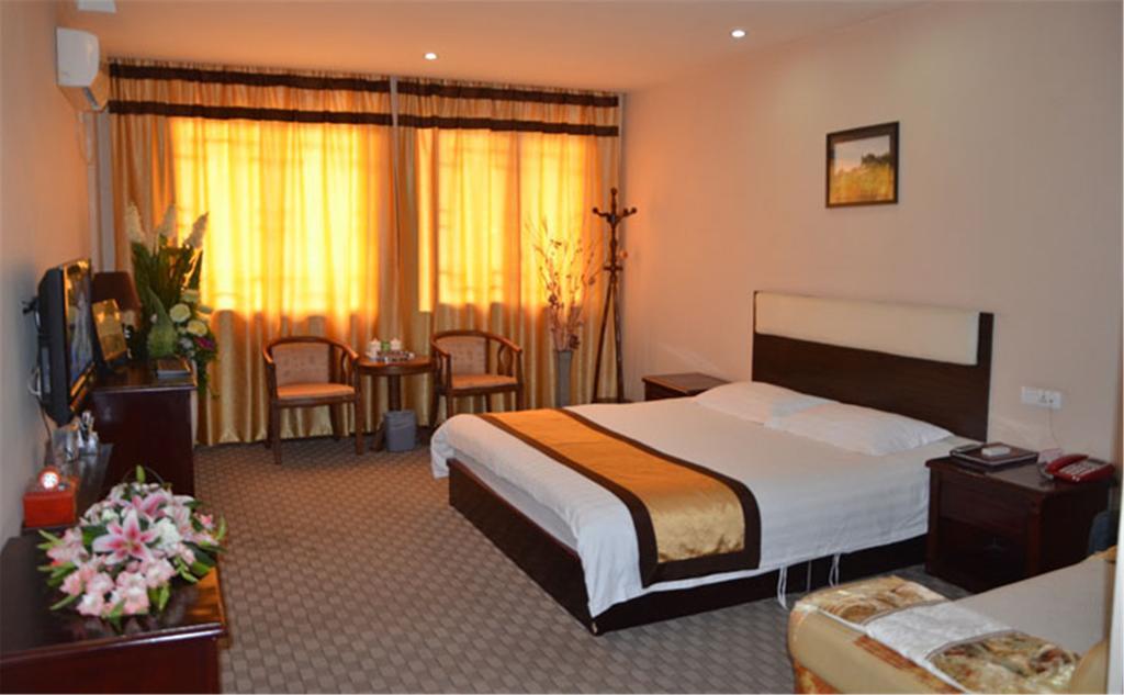 Wudangshan Yinjie Holiday Hotel Danjiangkou Zewnętrze zdjęcie