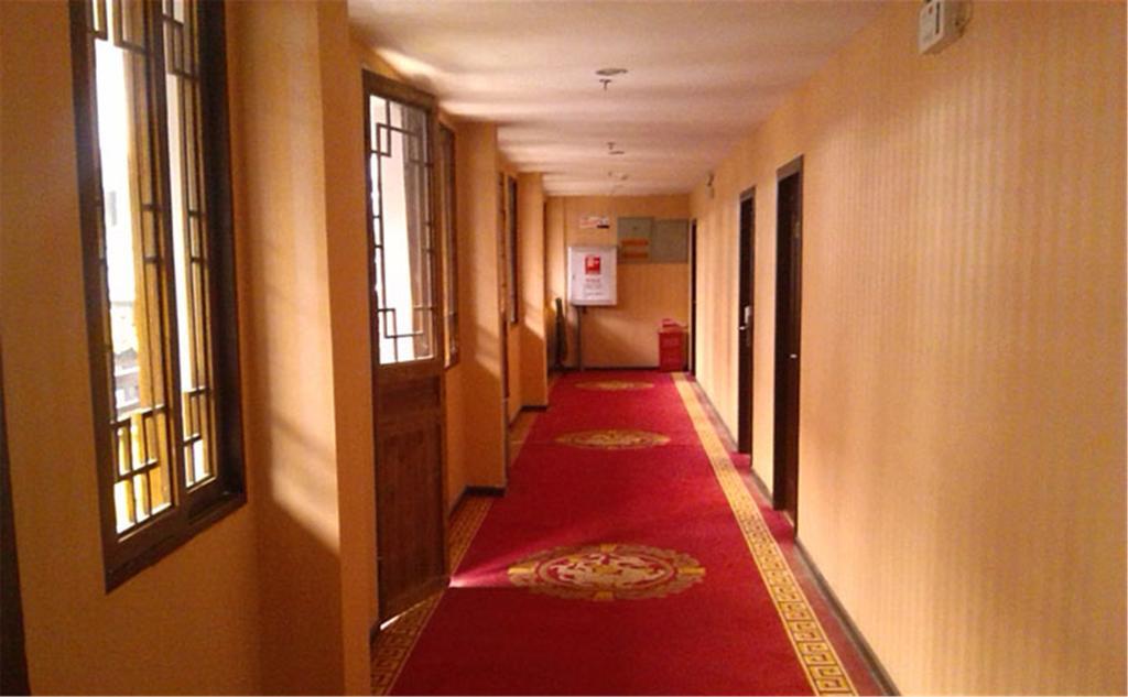 Wudangshan Yinjie Holiday Hotel Danjiangkou Zewnętrze zdjęcie
